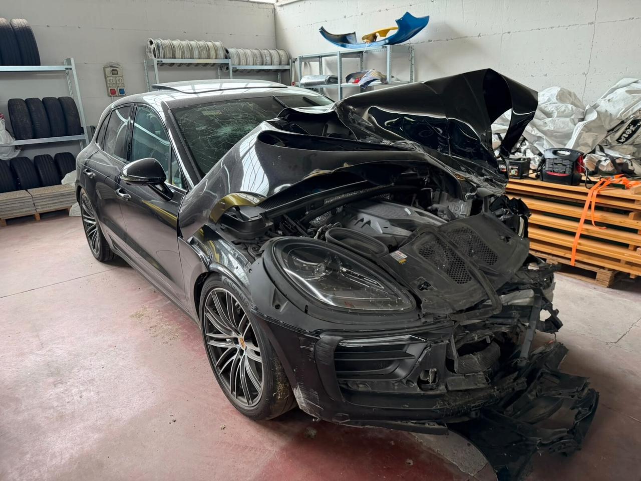 Porsche Macan 2.0 T 265cv 12-2022