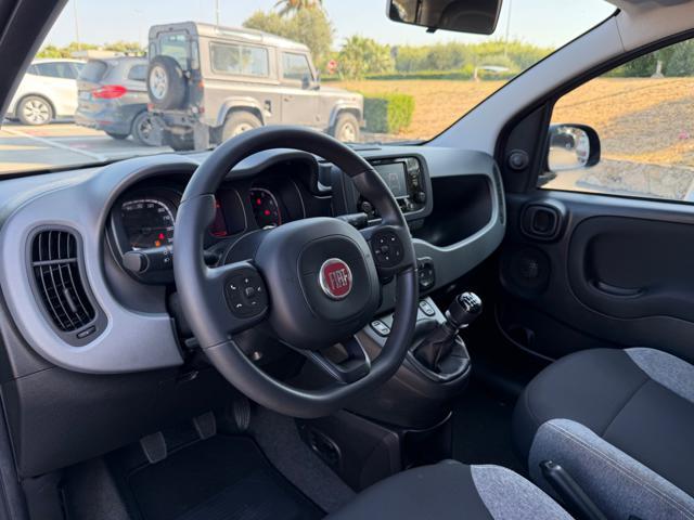 FIAT Panda 1.0 HYBRID CITY LIFE+CLIMATRONIC+SCHERMO+5POSTI