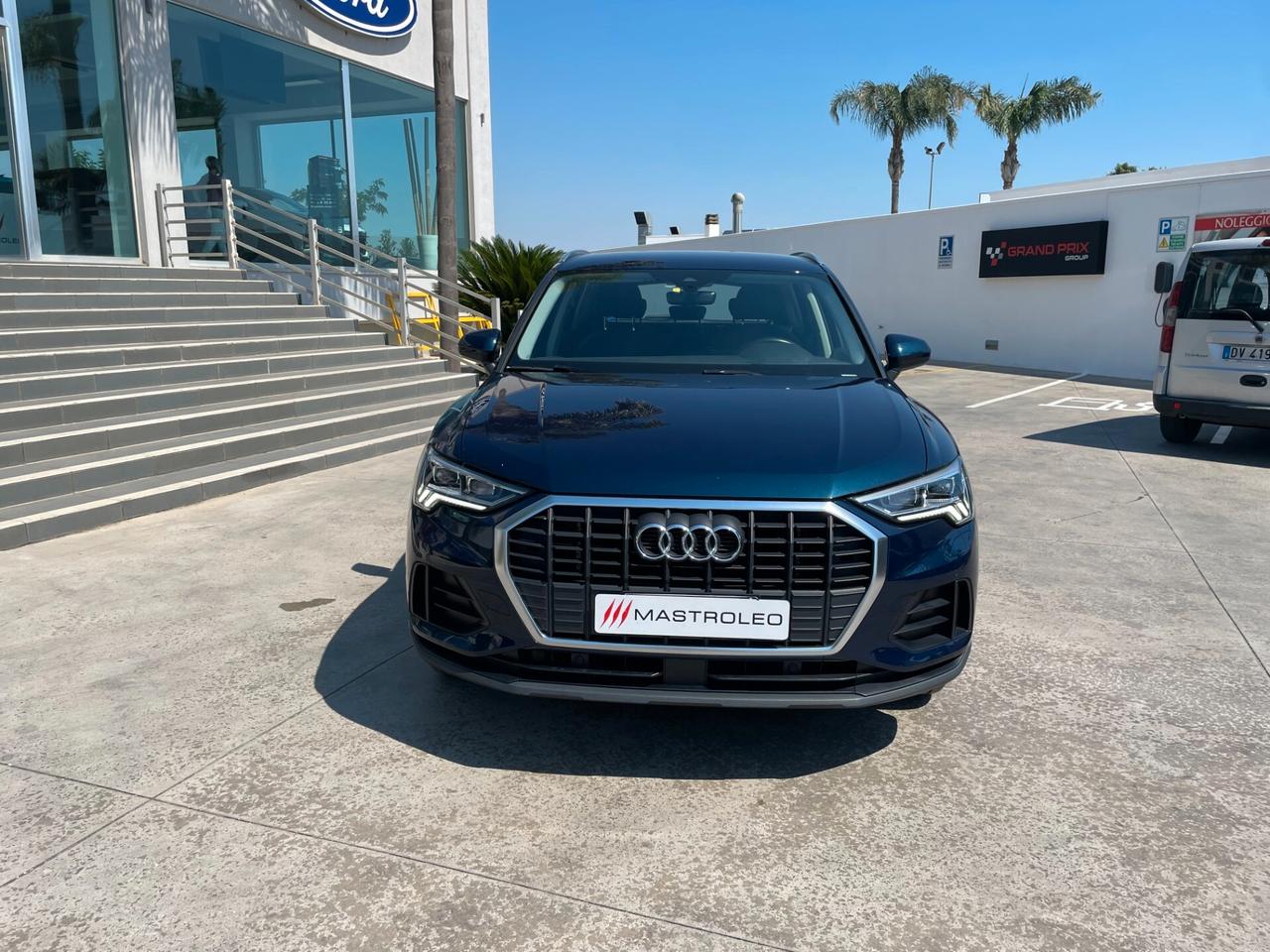 Audi Q3 40 TDI quattro S tronic Business