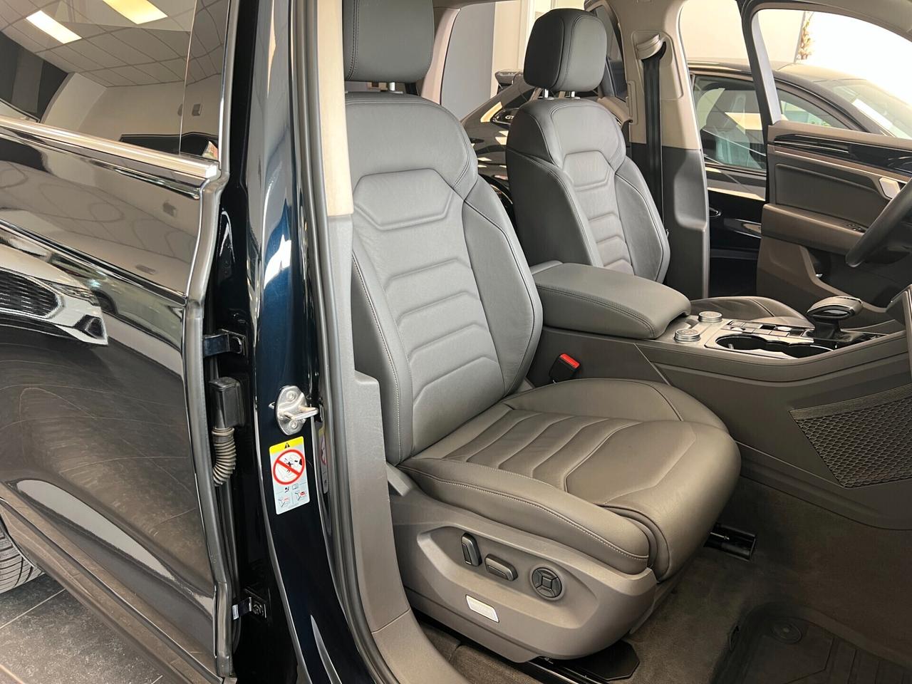 Volkswagen Touareg R LINE 3.0 V6 TDI 286 CV SCR