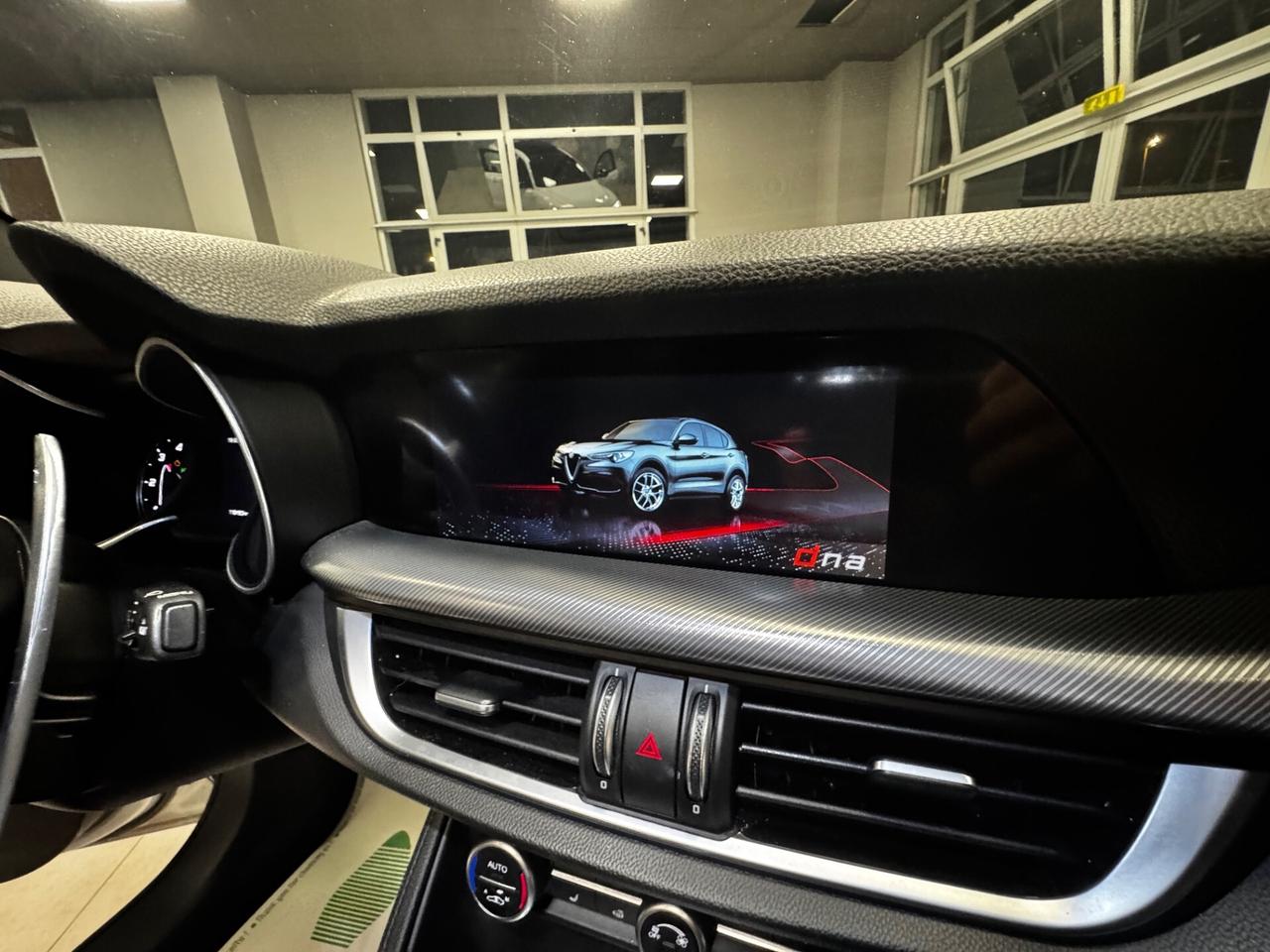 ALFA ROMEO STELVIO VELOCE TETTO APRIBILE 2.2 MJET 210CV Q4