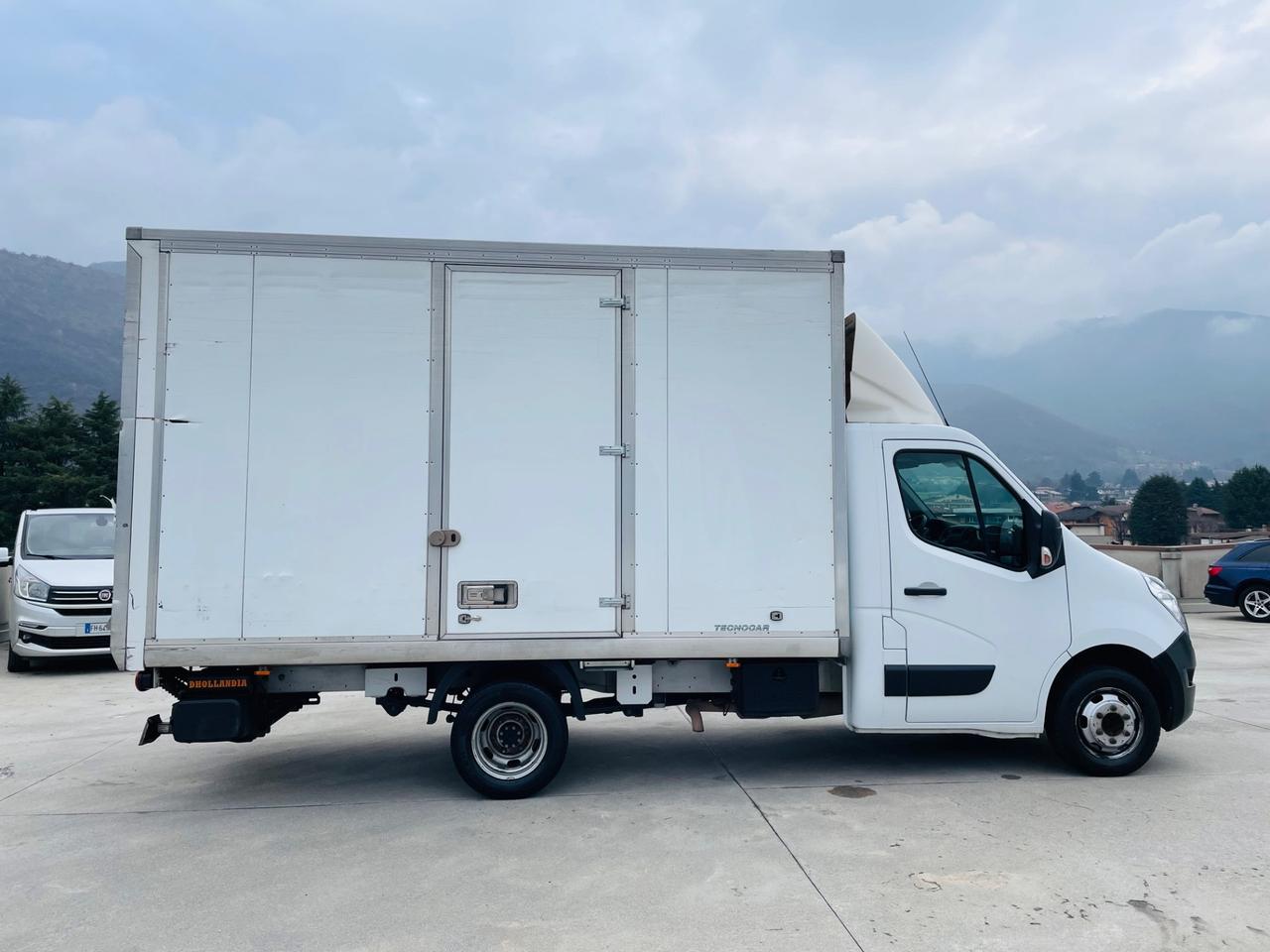 Renault Master Cabinato Con Sponda Idraulica Euro 6D UniProprietario