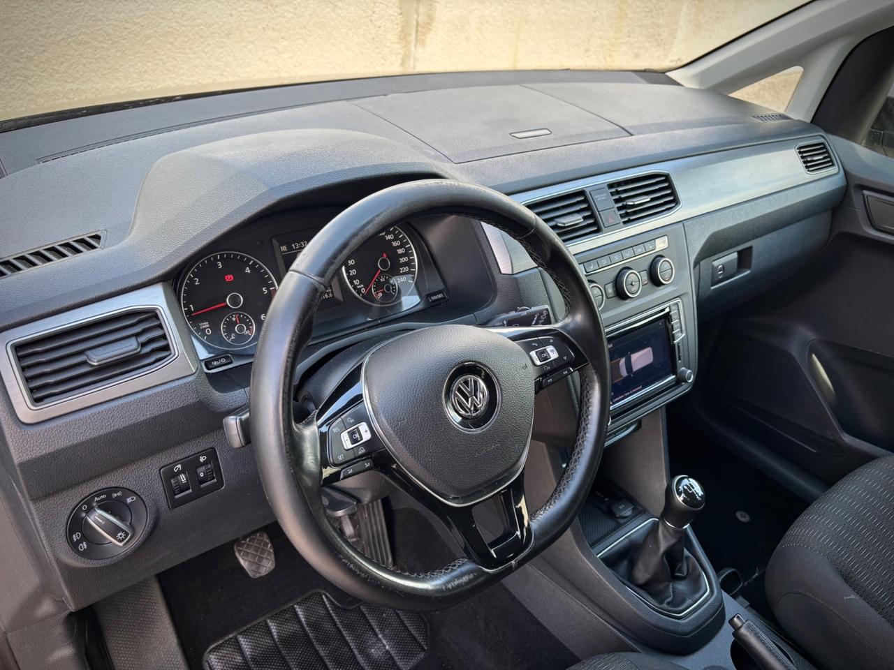 Volkswagen Caddy 2.0 TDI 122cv Comfortline 4Motion 6MT