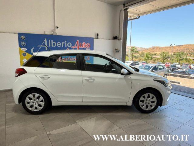 HYUNDAI i20 1.2 5 porte Econext Classic