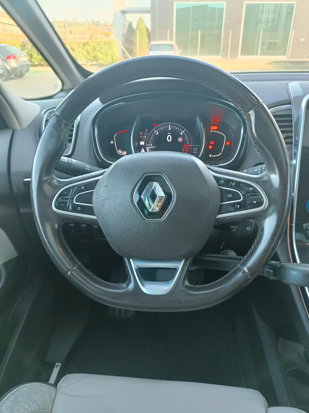 Renault Espace Blue dCi 160CV EDC Executive 4Control