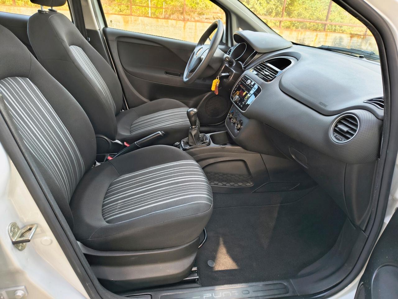 FIAT PUNTO EVO UNICO PROPRIETARIO 1.3 DIESEL 2011