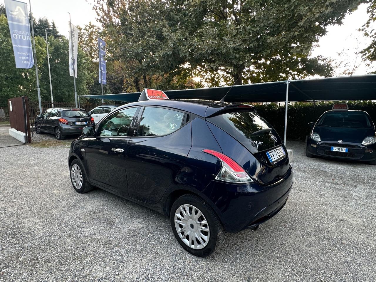 Lancia Ypsilon 1.2 69 CV 5 porte Silver