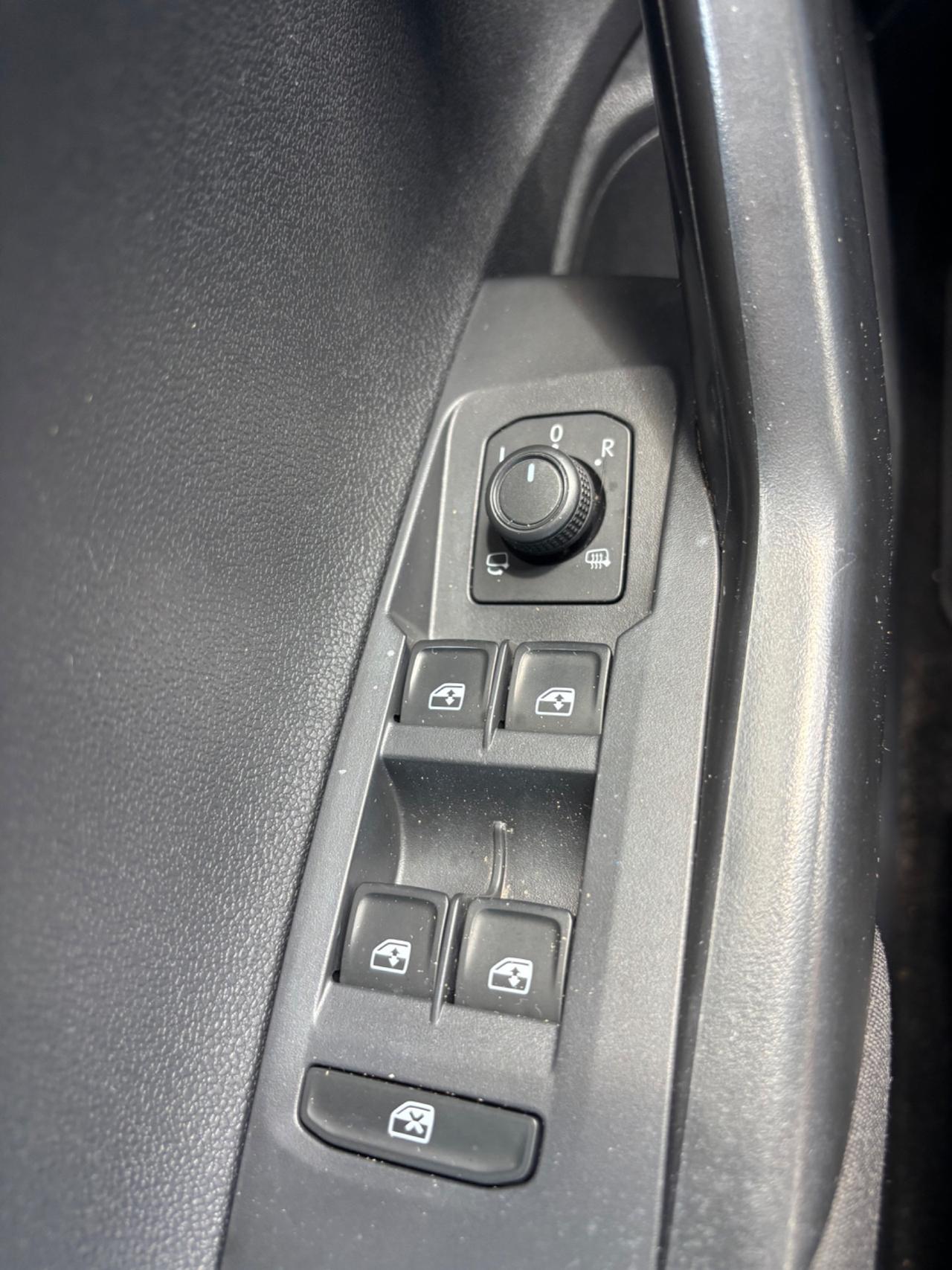 VW TAIGO 1.0 TSI 110CV R-LINE EST LED COCKPIT