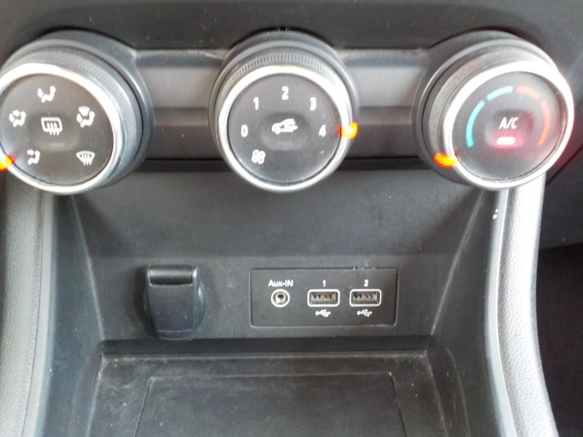 Renault Captur TCe 100 CV GPL Zen