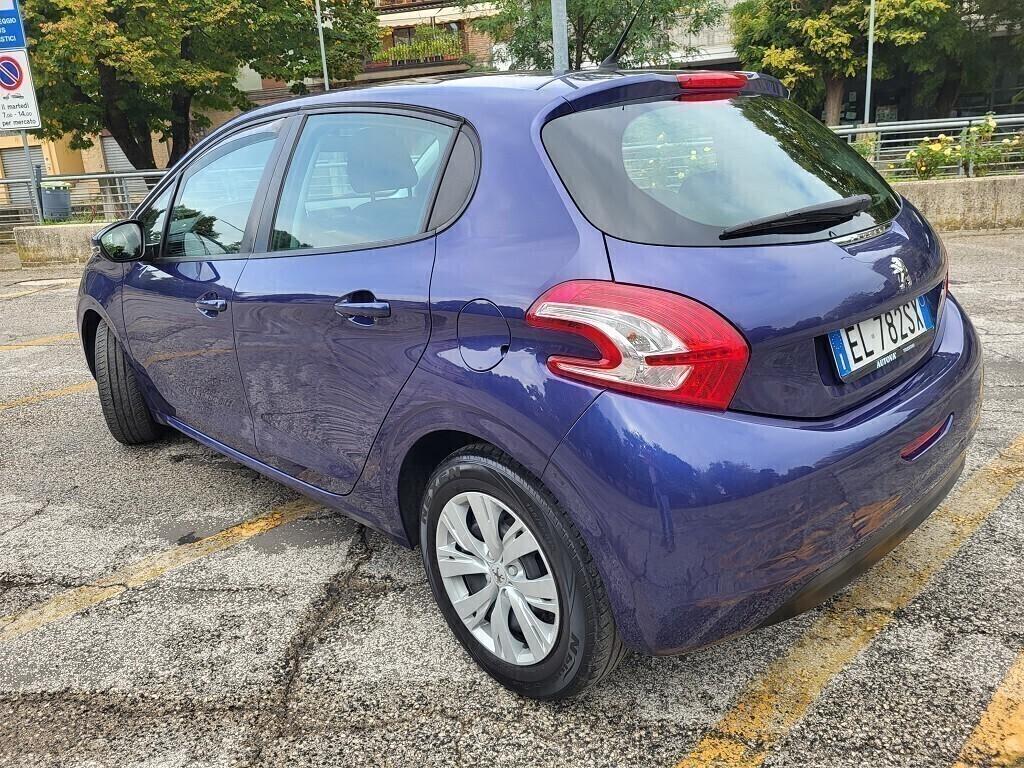 PEUGEOT 208-1,4 HDI - BLU - FOTO TAGLIANDI PEUGEOT