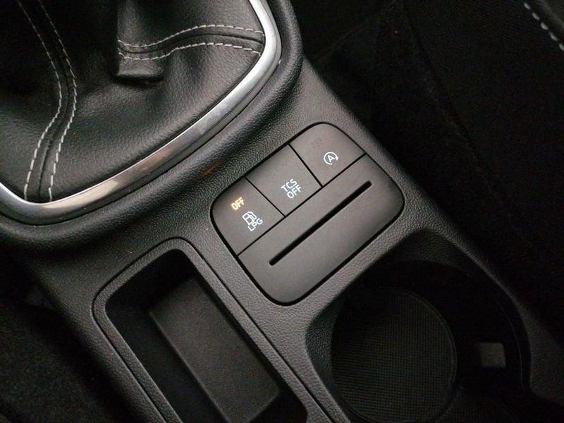Ford Fiesta 5p 1.1 Titanium Gpl 75cv