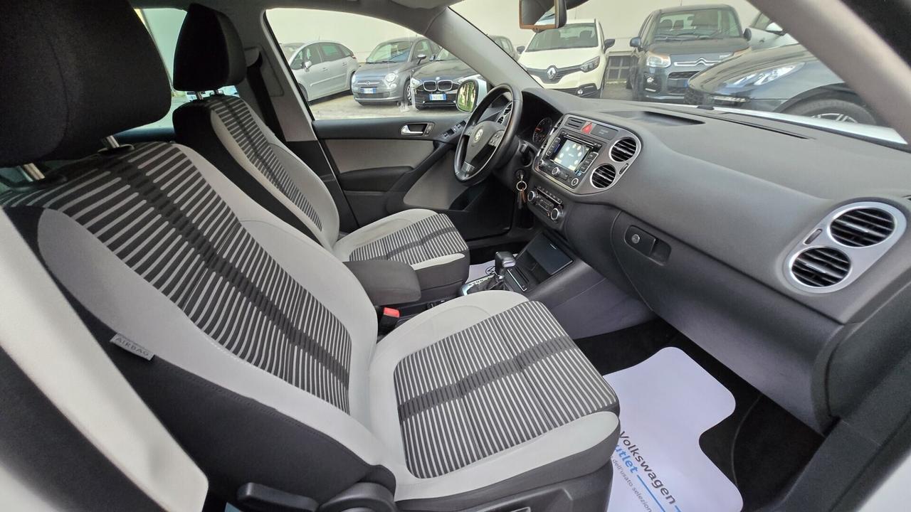 Volkswagen Tiguan 2.0 TDI DPF 4MOTION DSG Sport &
