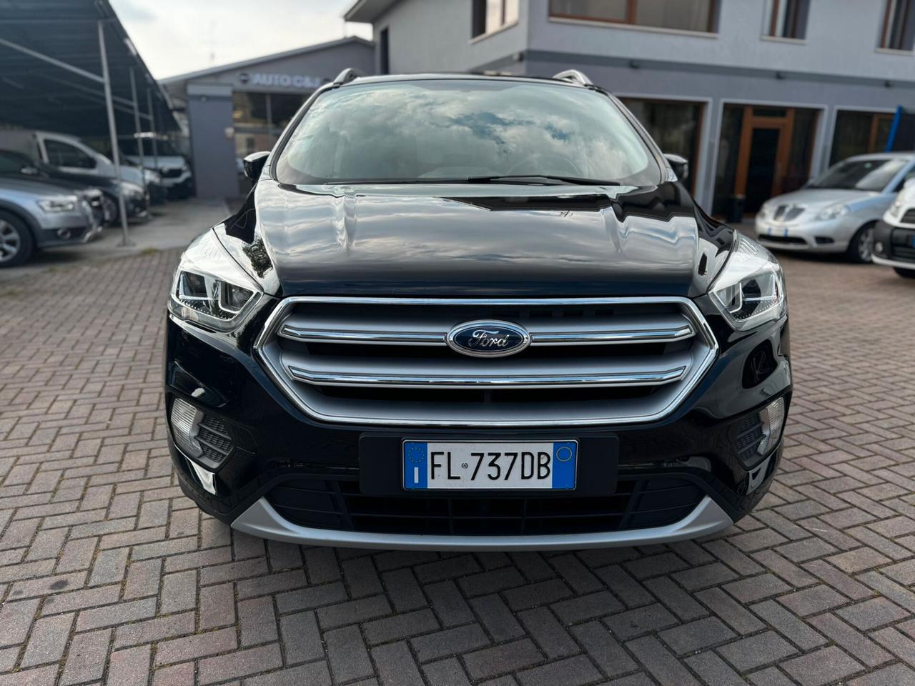 Ford Kuga 1.5 TDCI 120 CV S&S 2WD Titanium