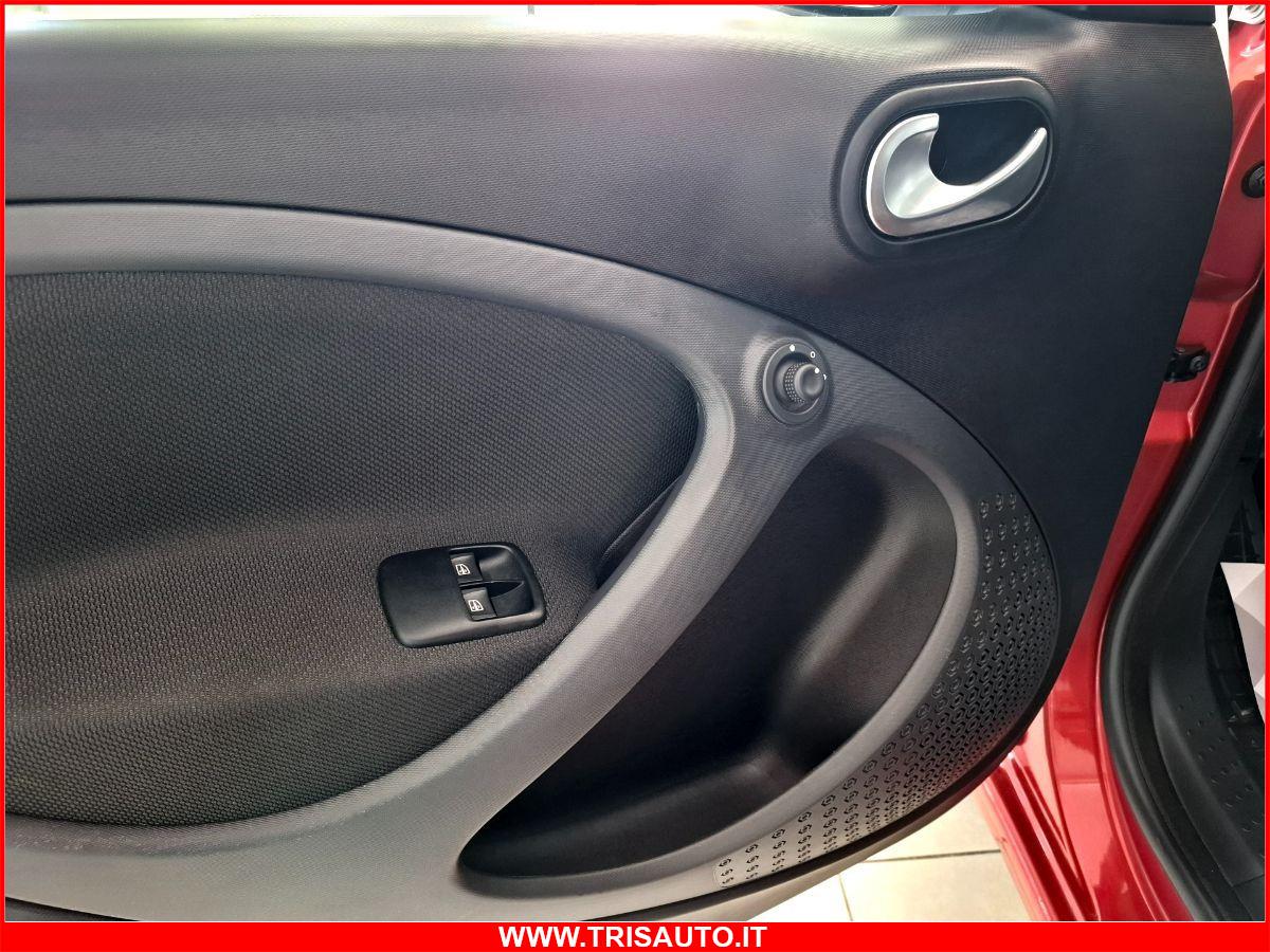 SMART Forfour 90 0.9 T Twinamic Passion NEOPATENTATI (DOPPIO TETTO PANORAMICO)