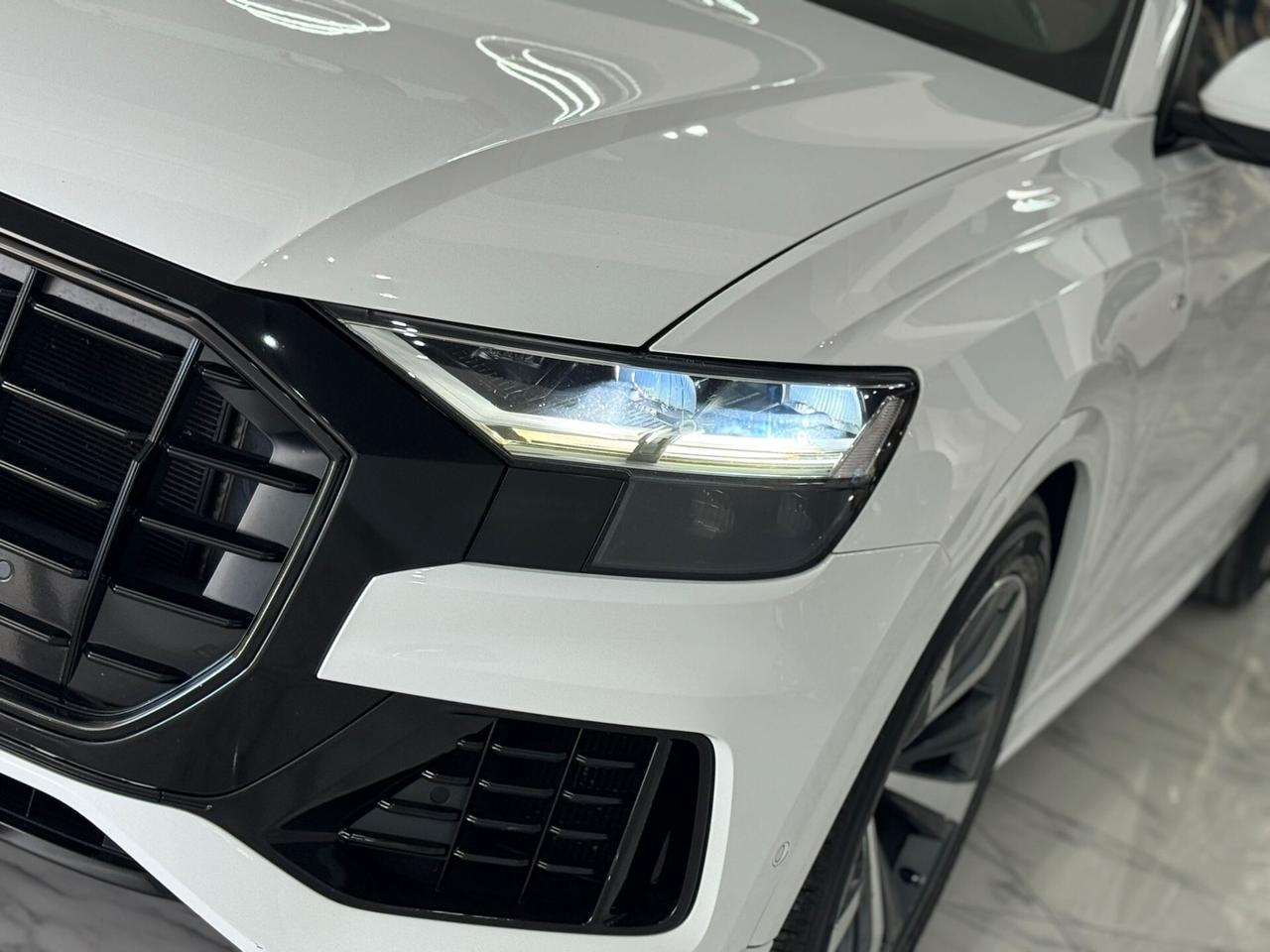 Audi Q8 50 TDI 286 CV quattro tiptronic Sport