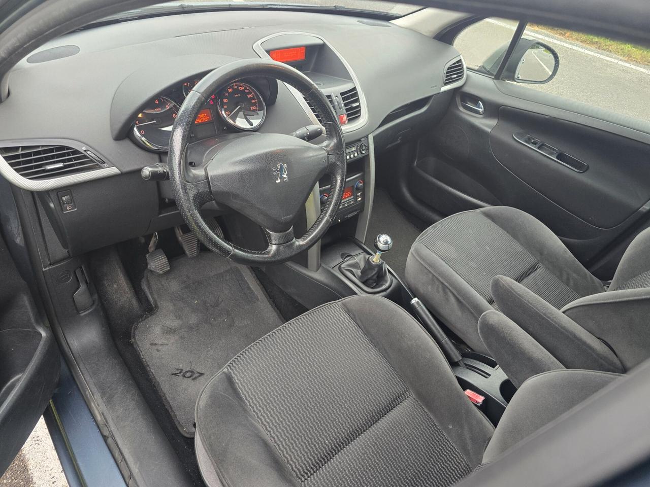 PEUGEOT 207 1.4 "OK PER NEOPATENTATI"