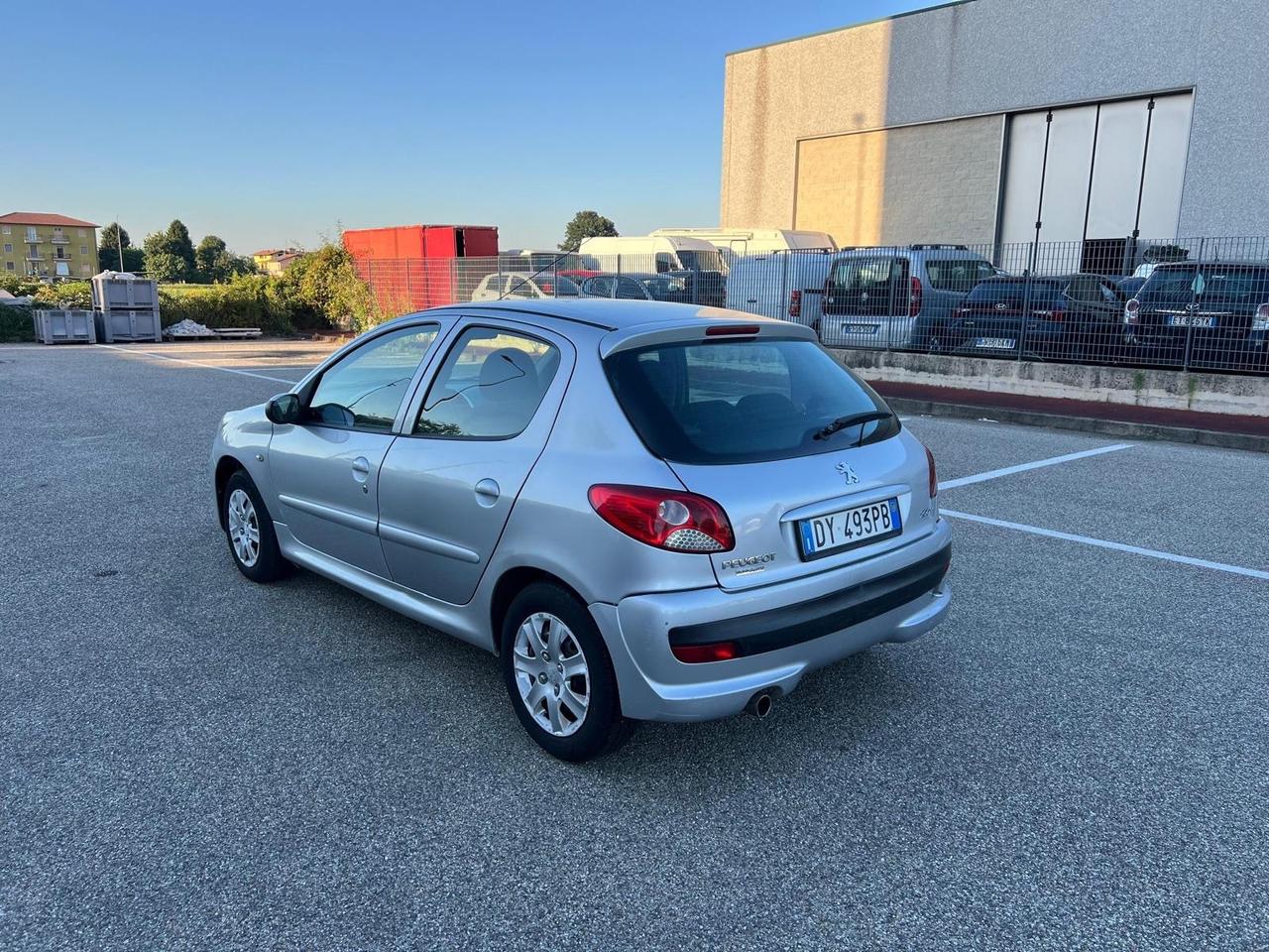 Peugeot 206 Plus 1.1 60CV 5p. Urban ECO GPL