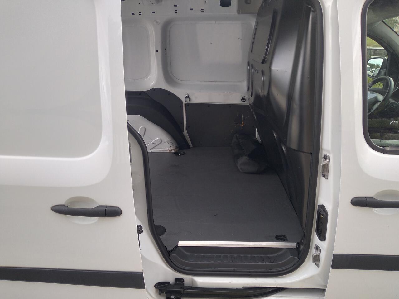 Renault Kangoo 1.5 dCi 8V 95CV IVA compresa