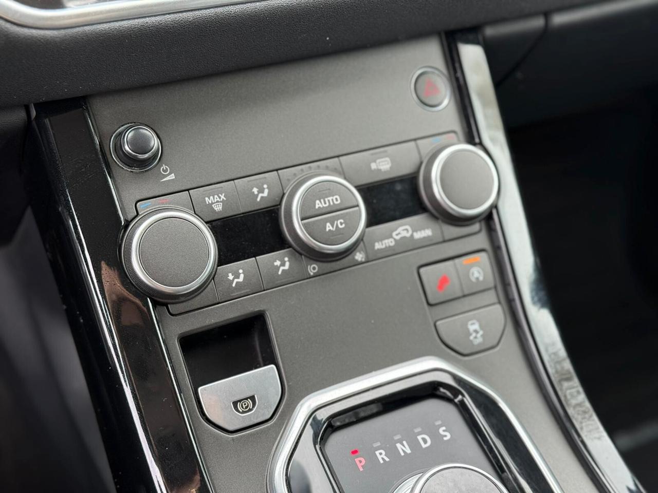 Land Rover Range Evoque 2.0 TD4 150 CV 5p. SE Dynamic