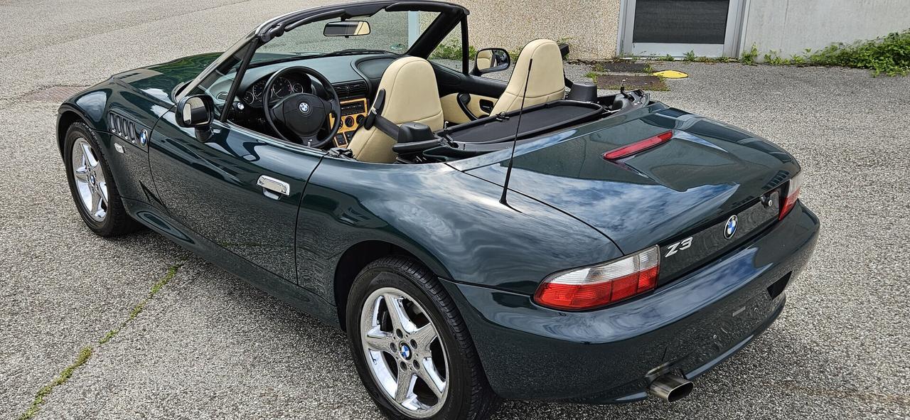 Bmw Z3 1.9 "British Traditional Individual"