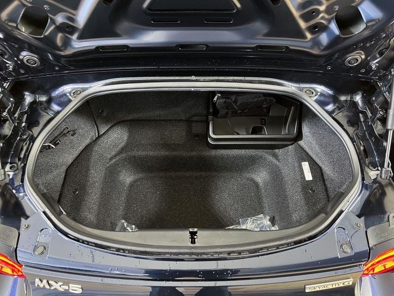 Mazda MX-5 MX-5 1.5L Skyactiv-G RF Kazari