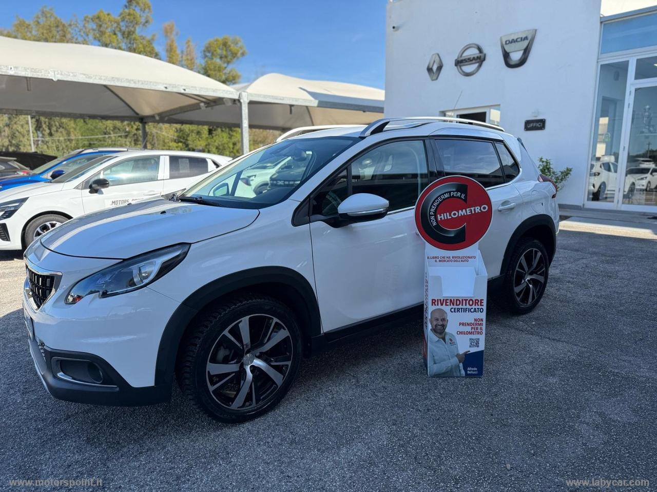 PEUGEOT 2008 BlueHDi 100 S&S Black Matt
