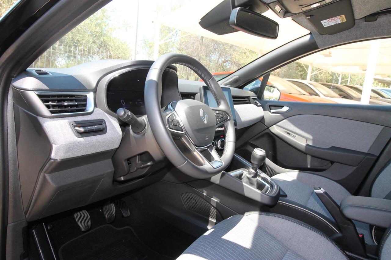 Renault Clio 5p 90cv Techno|26.800KM|2025