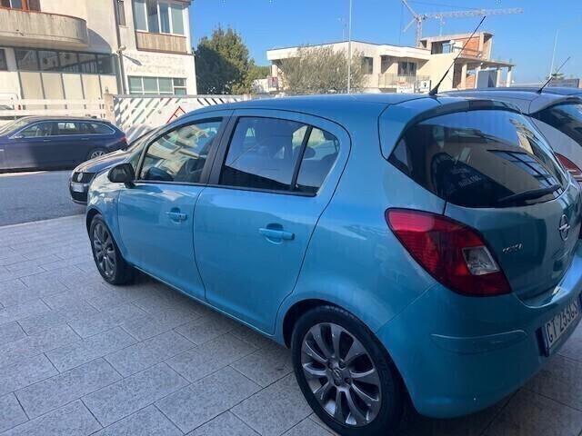 Opel Corsa 1.2 85CV 5 porte GPL-TECH Club