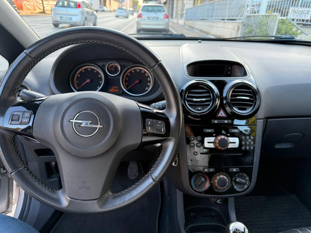 OPEL CORSA 1,2 BZ 85 CV ENJOY 5P