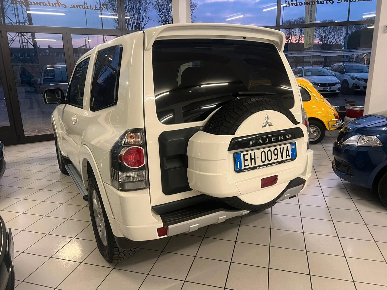 Pajero 3.2 cr Intense 200cv BLOCCO DIFFERENZIALE