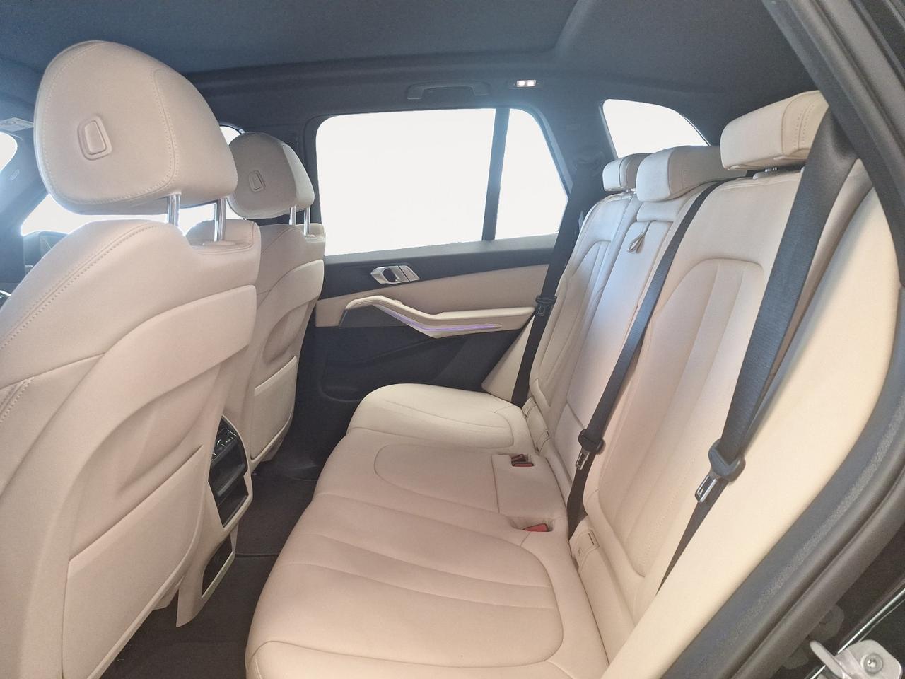 BMW X5 xdrive25d Business auto