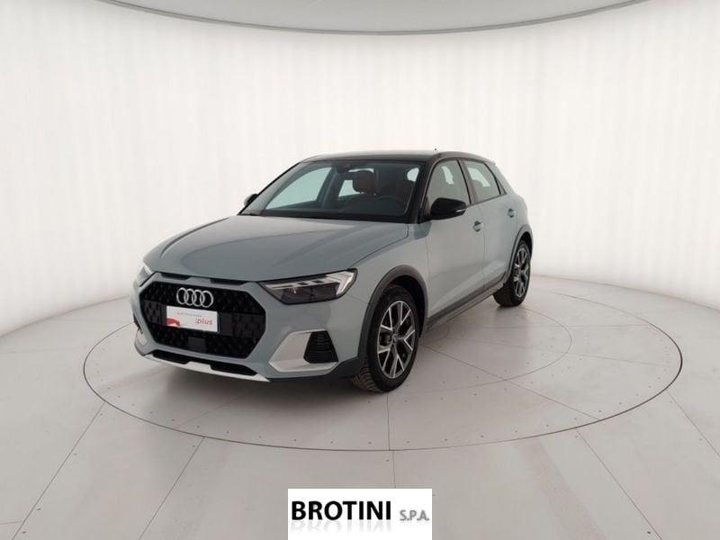 Audi A1 Sportback Allstreet 30 TSI S Tronic Identity Coontrast