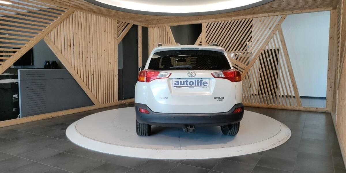 Toyota Rav4 2.2 d-cat Style 4wd 150cv auto