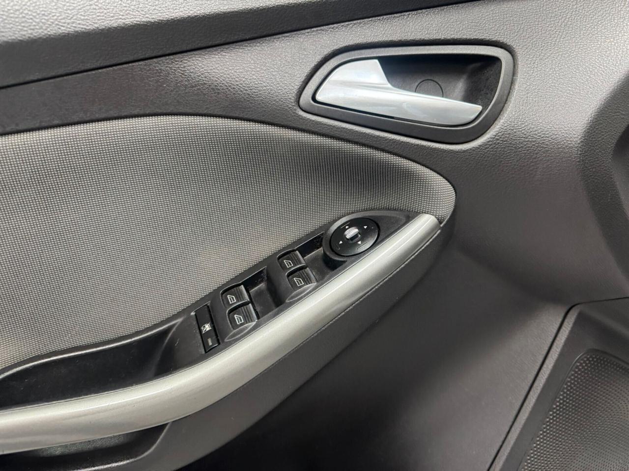 Ford Focus 1.6 TDCi 115 CV SW