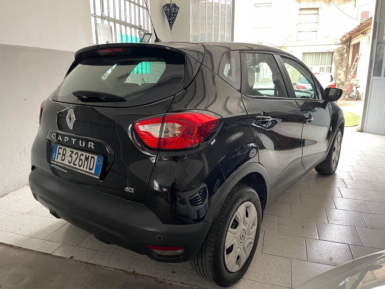 Renault Captur dCi 8V 90 CV Start&Stop Energy Iconic