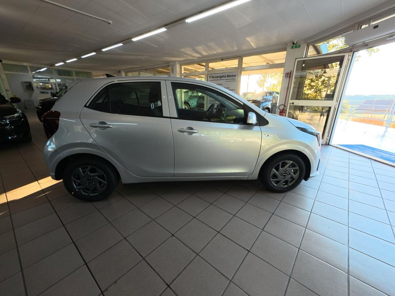 Kia Picanto 1.0 12V 5 porte Urban