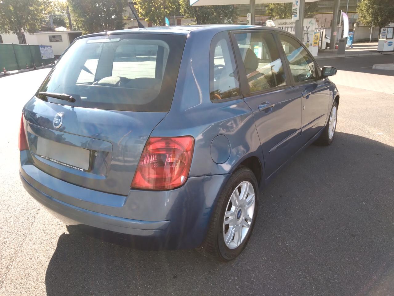 Fiat Stilo 1.6i 16V 5 porte Dynamic x neopatentati