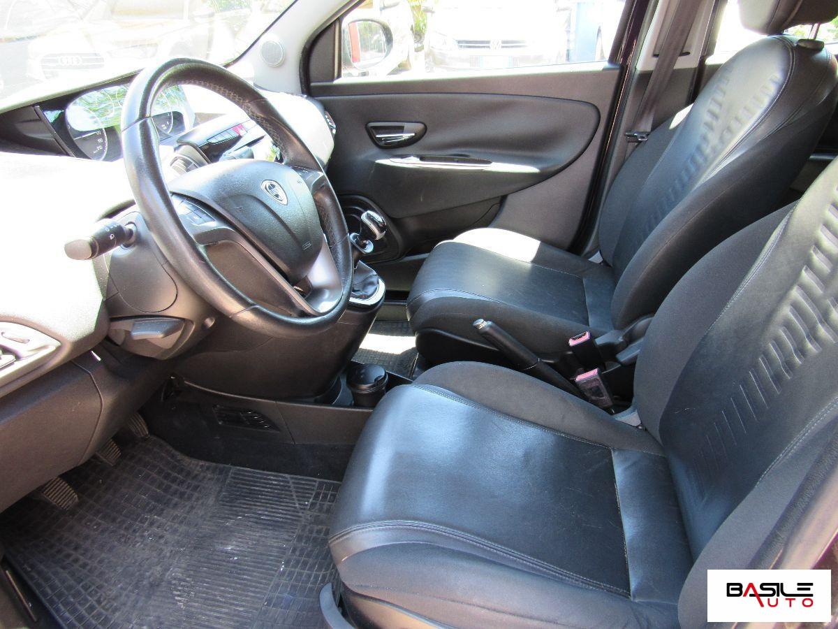 LANCIA - Ypsilon - 1.2 69 CV 5p. S&S Gold