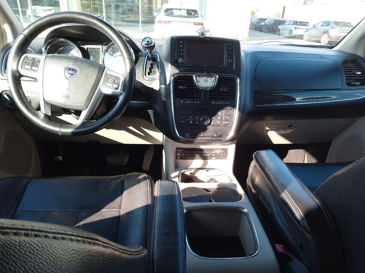 LANCIA VOYAGER TD 7 POSTI
