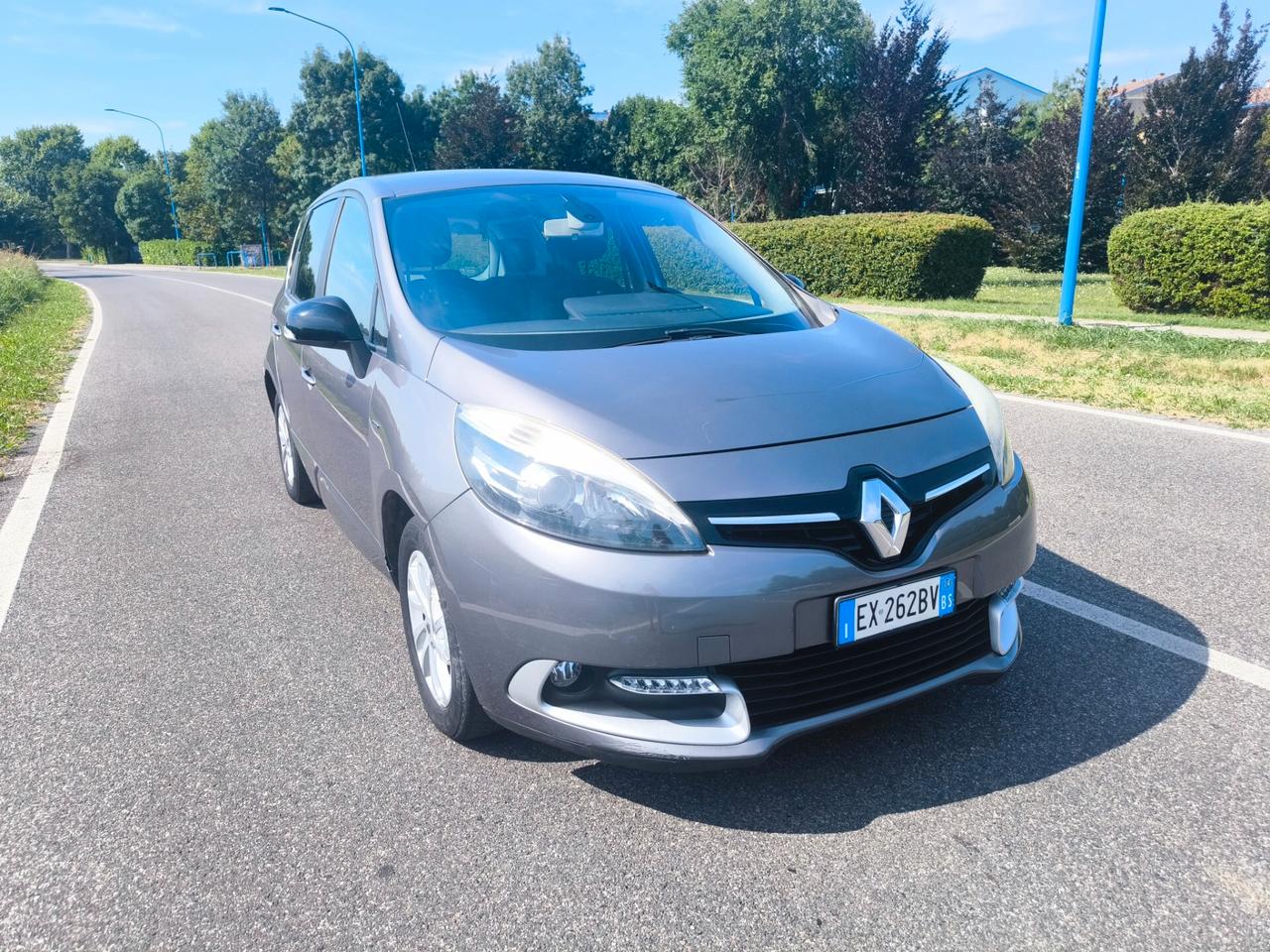 RENAULT SCENIC X-MODE 1,5 DCI - OK NEOPATENTATI – KM 98000