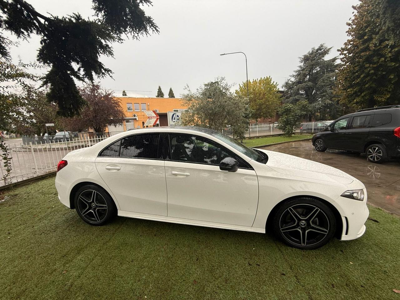 Mercedes-benz A 180 A 180 d Automatic Premium