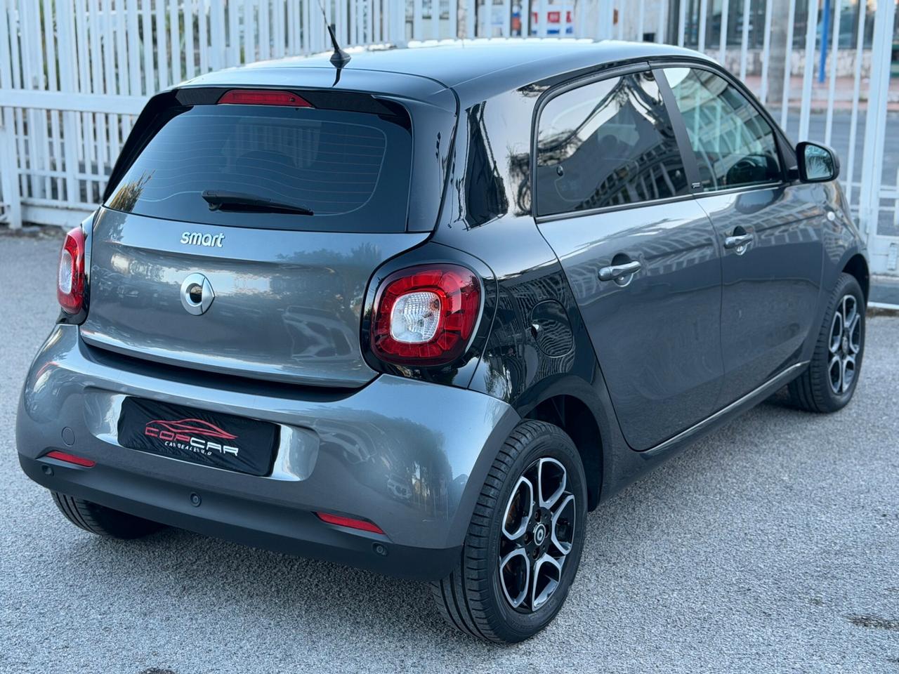Smart ForFour 90 0.9 Turbo twinamic Passion LED