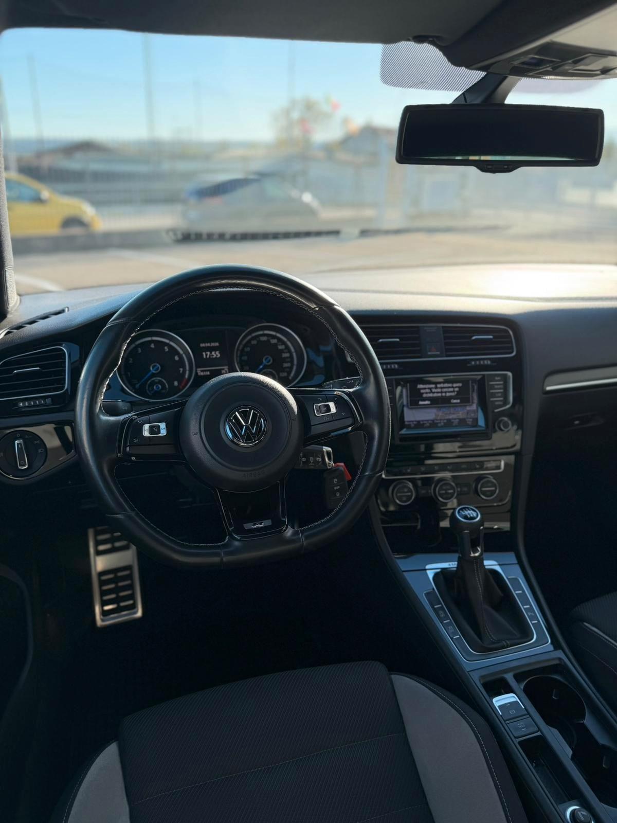VOLKSWAGEN Golf 7ª serie Golf R 2.0 3p.