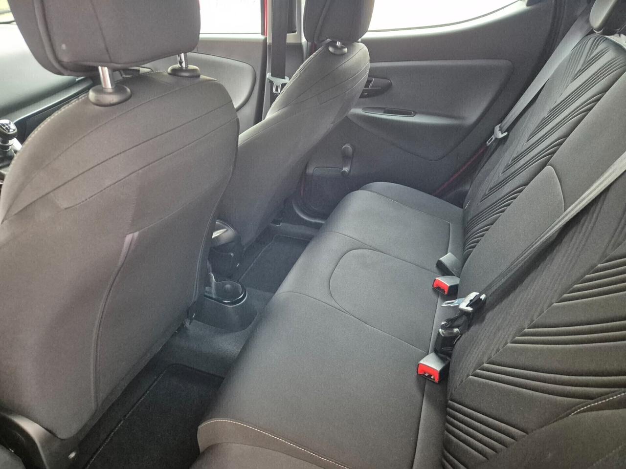 Lancia Ypsilon 1.0 FireFly 5 porte S&S Hybrid Gold