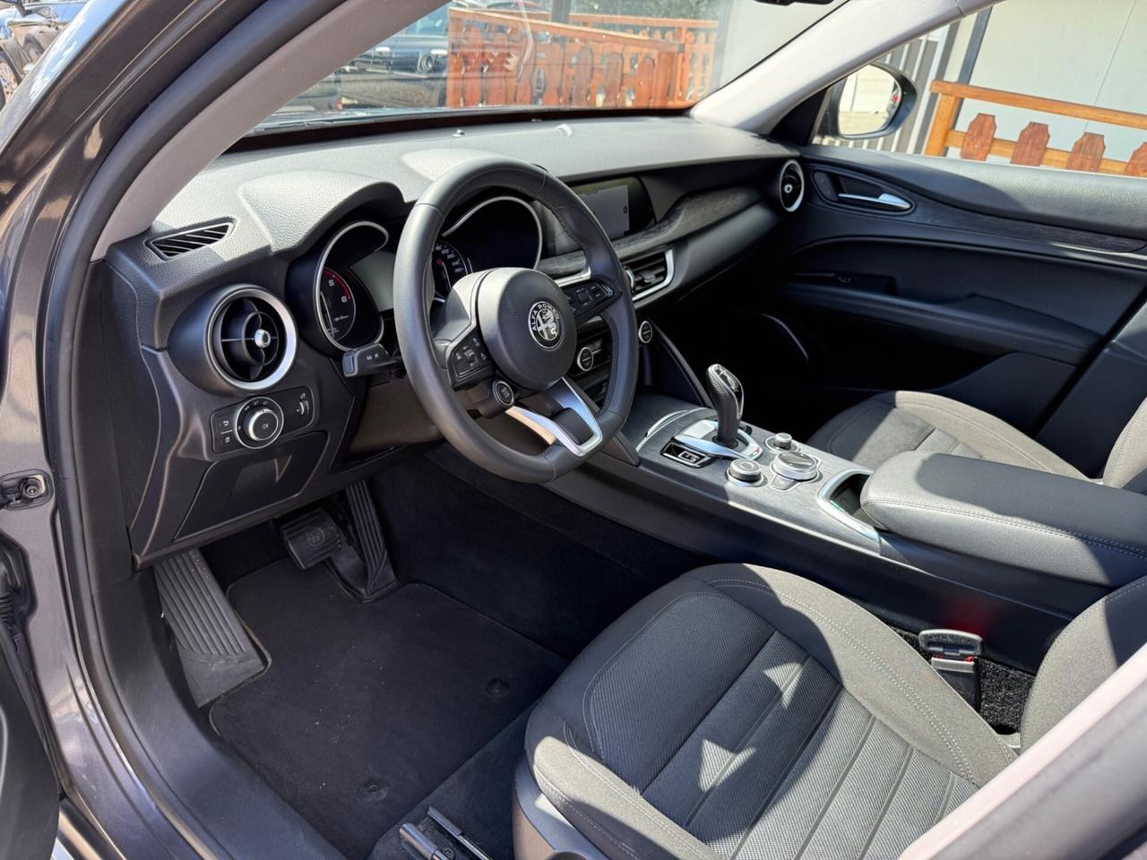 Alfa Romeo Stelvio 2.2 Turbodiesel 160 CV AT8