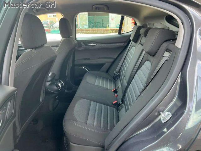 ALFA ROMEO Stelvio Stelvio 2.2 t Business rwd 160cv auto - GD205BA