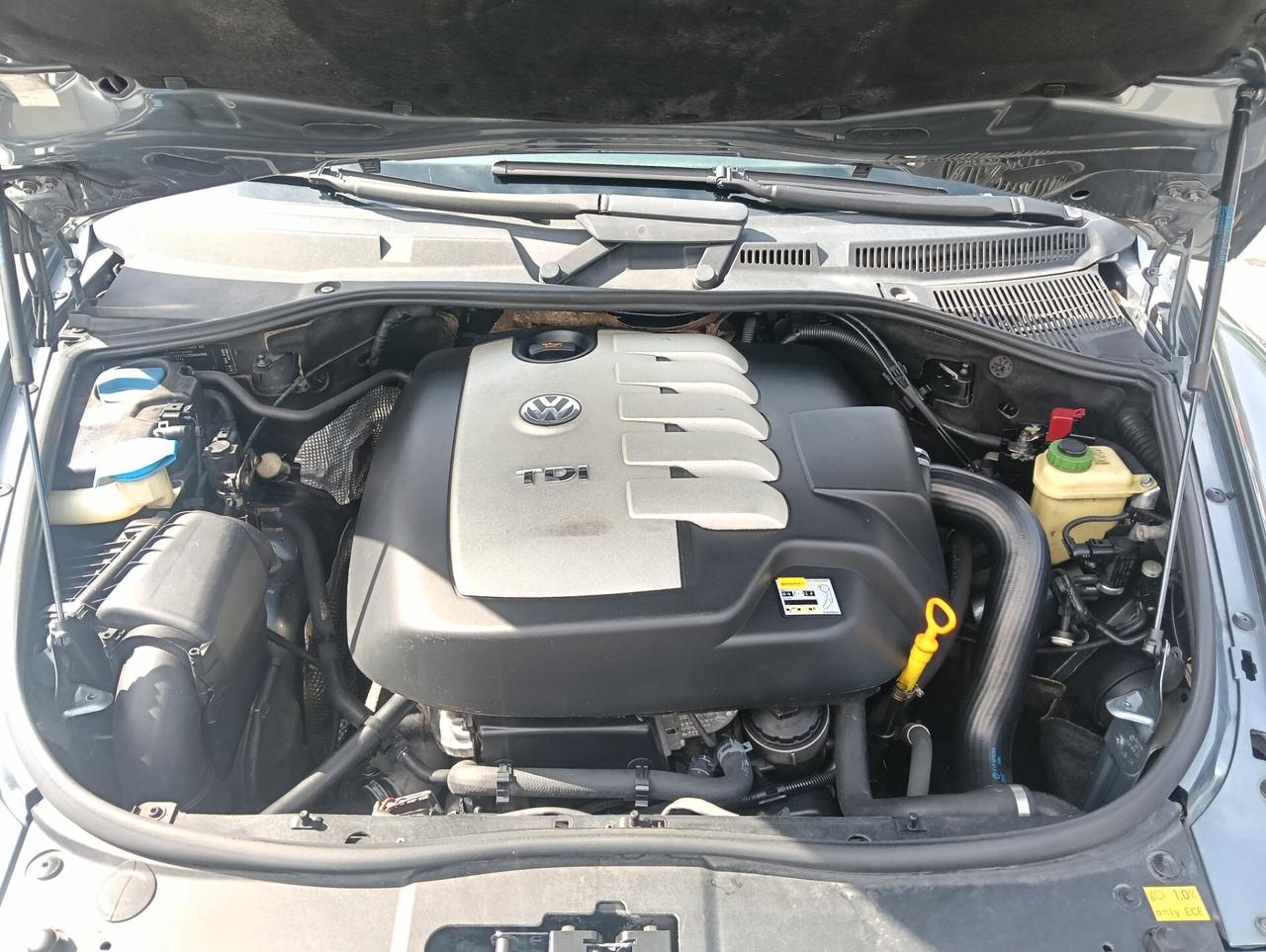 Volkswagen Touareg 2.5 R5 TDI