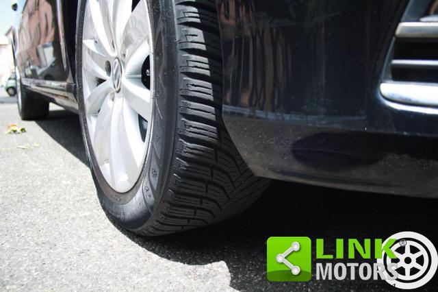 VOLKSWAGEN Passat Var. 2.0 TDI Highline Blue M.Tech.