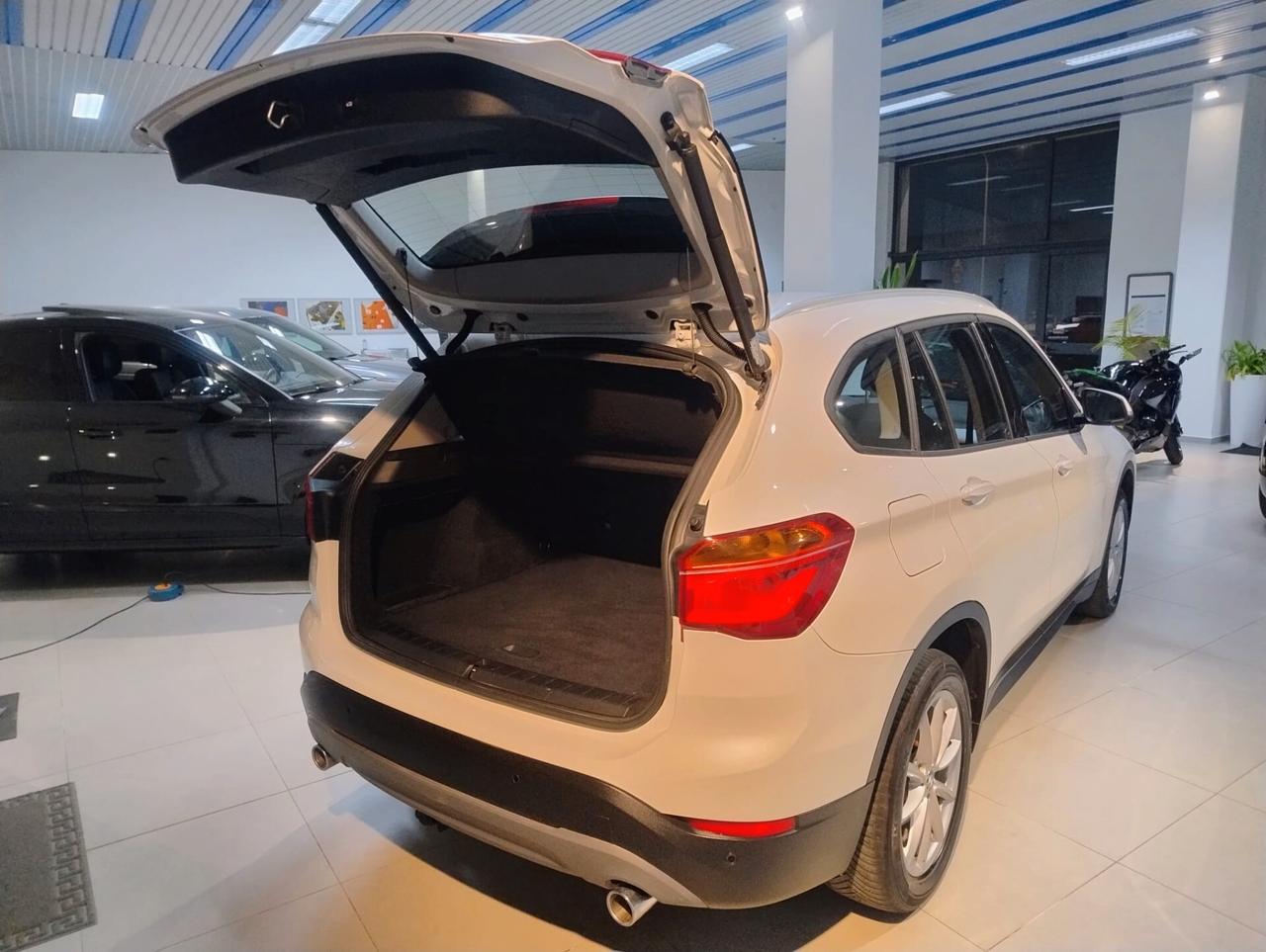 Bmw X1 xDrive20d Business
