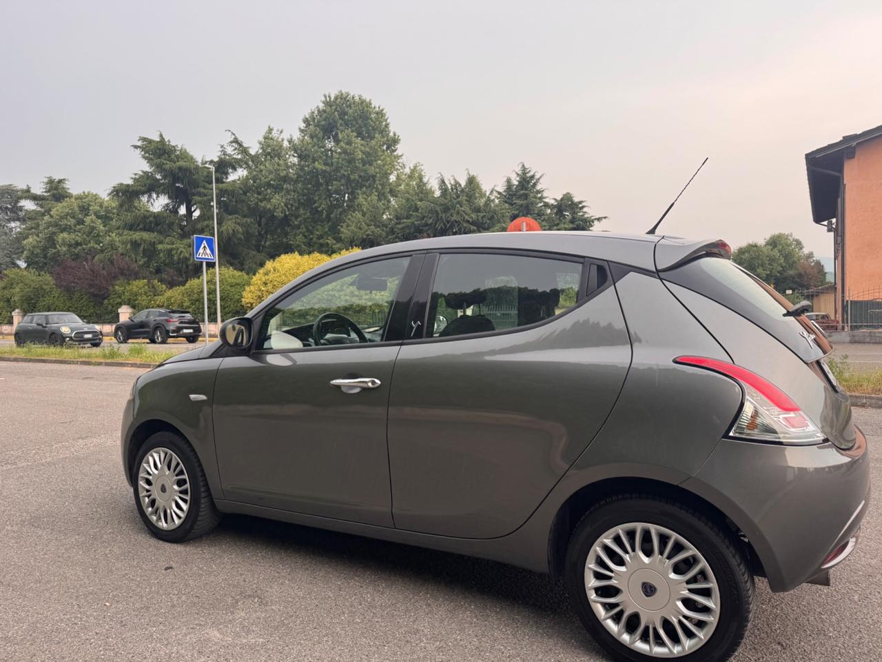 Lancia Ypsilon 1.2 benzina, euro 6b, anno 2016, ok neopatentati!